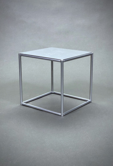 Small Silver Metal Flower Stand